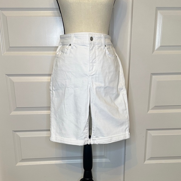NYDJ Women's White Bermuda Shorts - Picture 2 of 8